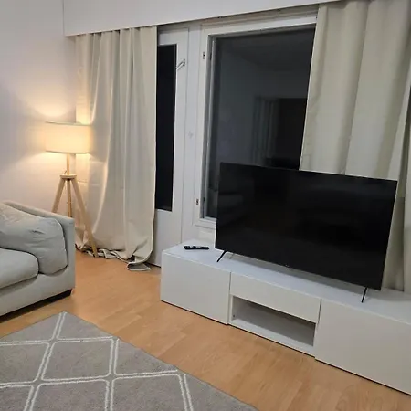 Rauhallinen Ja Viihtyisae Asunto 4 Erillisaenkyae